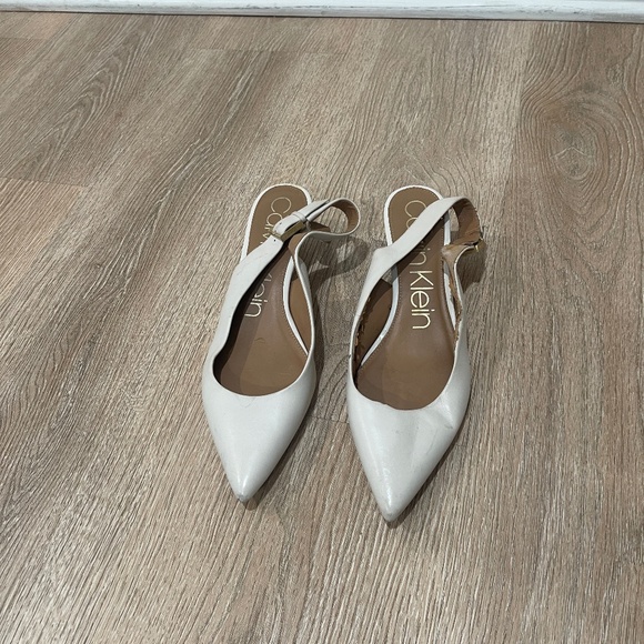 Calvin Klein kitten heels - Picture 1 of 5